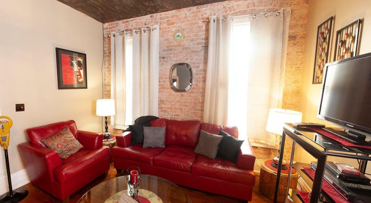 The Historic Wolf Hotel Ellinwood Ngoại thất bức ảnh
